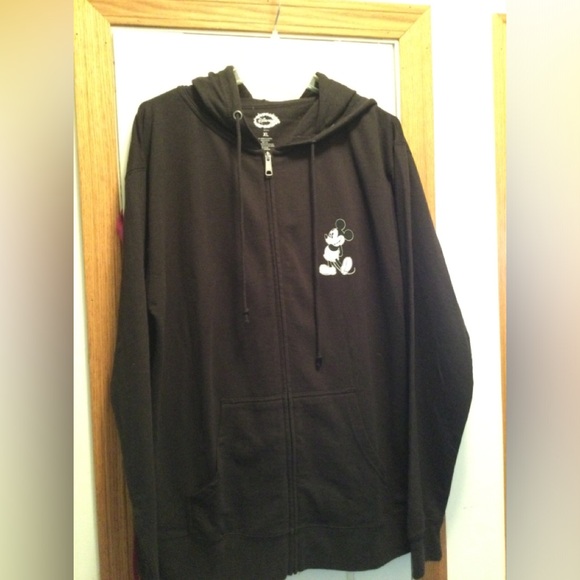 Disney Tops - Disney sweatshirt, sz XL, nwot